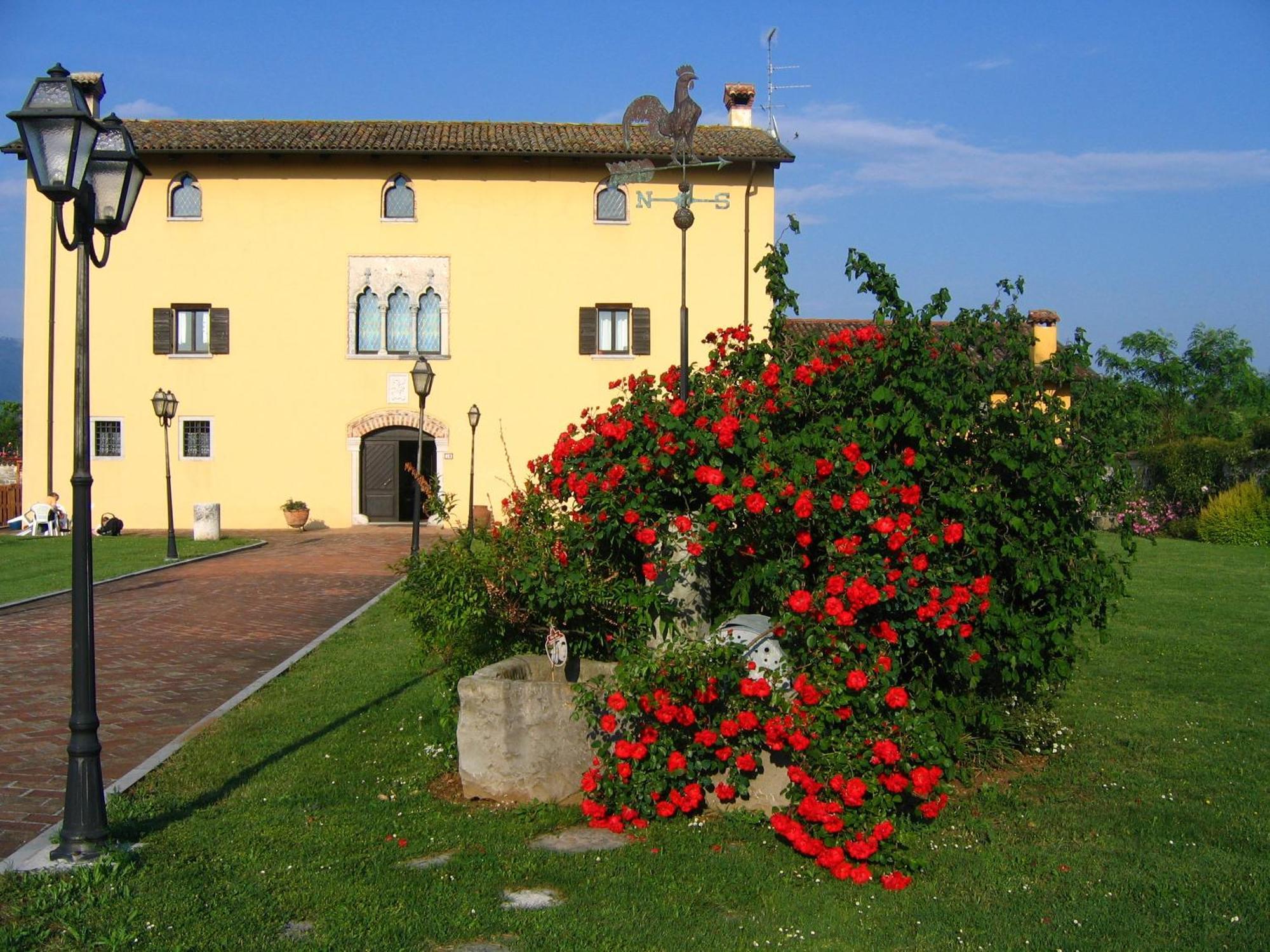 Agriturismo Domus Magna Povoletto Eksteriør billede